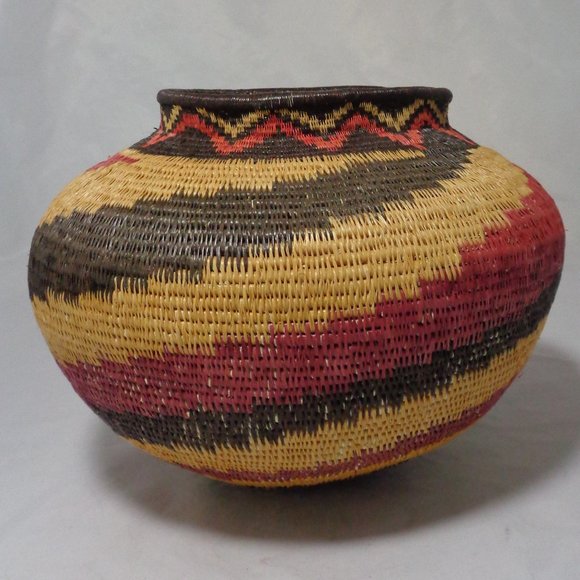 Panama Darien Rainforest Wounaan Colorful Spiral Basket Handwoven Brown, Maroon,